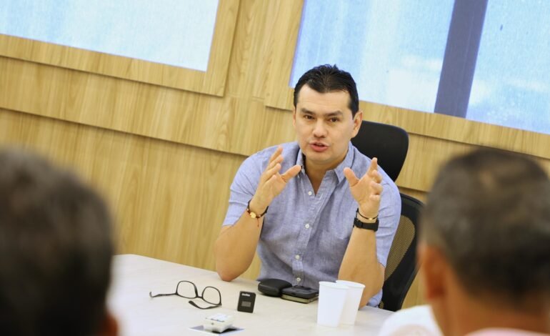 Contraloría certifica que Neiva recupera la primera categoría a partir de 2026