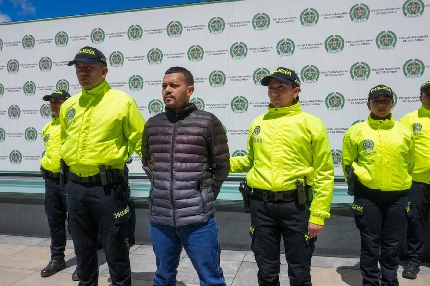 Coordinador del atentado a Miguel Uribe, fue implicado en crimen en Medellín