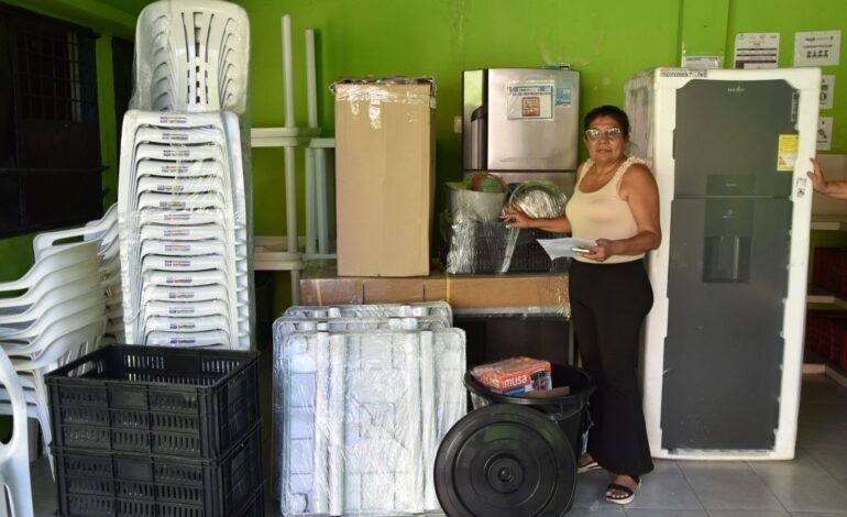 Alcalde Casagua transforma la alimentación escolar en Neiva con dotación de cocinas en 16 sedes