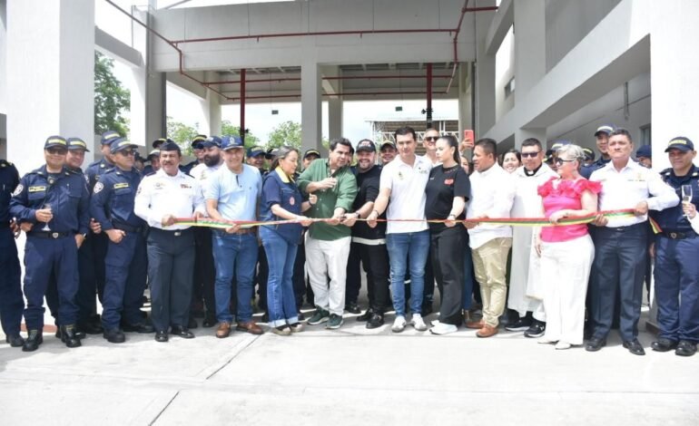 Alcalde Casagua entregó Subestación de Bomberos del Oriente