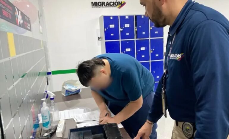 Detienen en Bogotá a colombiano deportado de EE. UU. requerido por Interpol